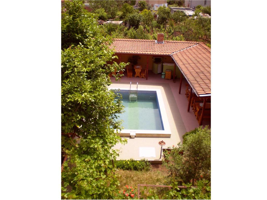 Guest House Yavorov Chernomorets Exterior photo