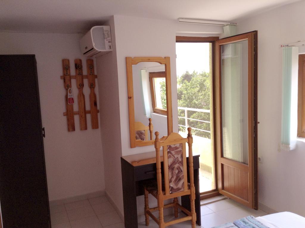 Guest House Yavorov Chernomorets Room photo